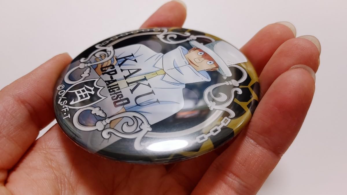 Amazon.co.jp: or カク ワンピース 麦わらストア限定 輩 缶バッジ 第24